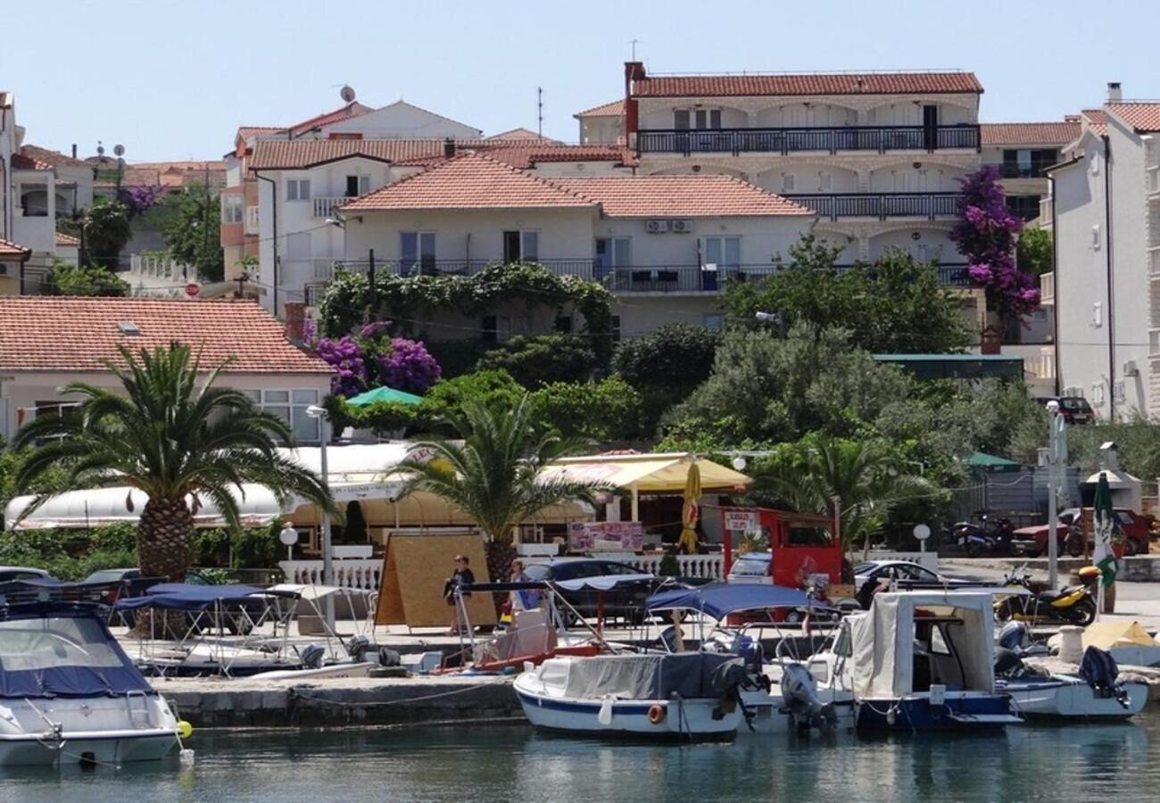 Apartment Mara Trogir Exterior foto