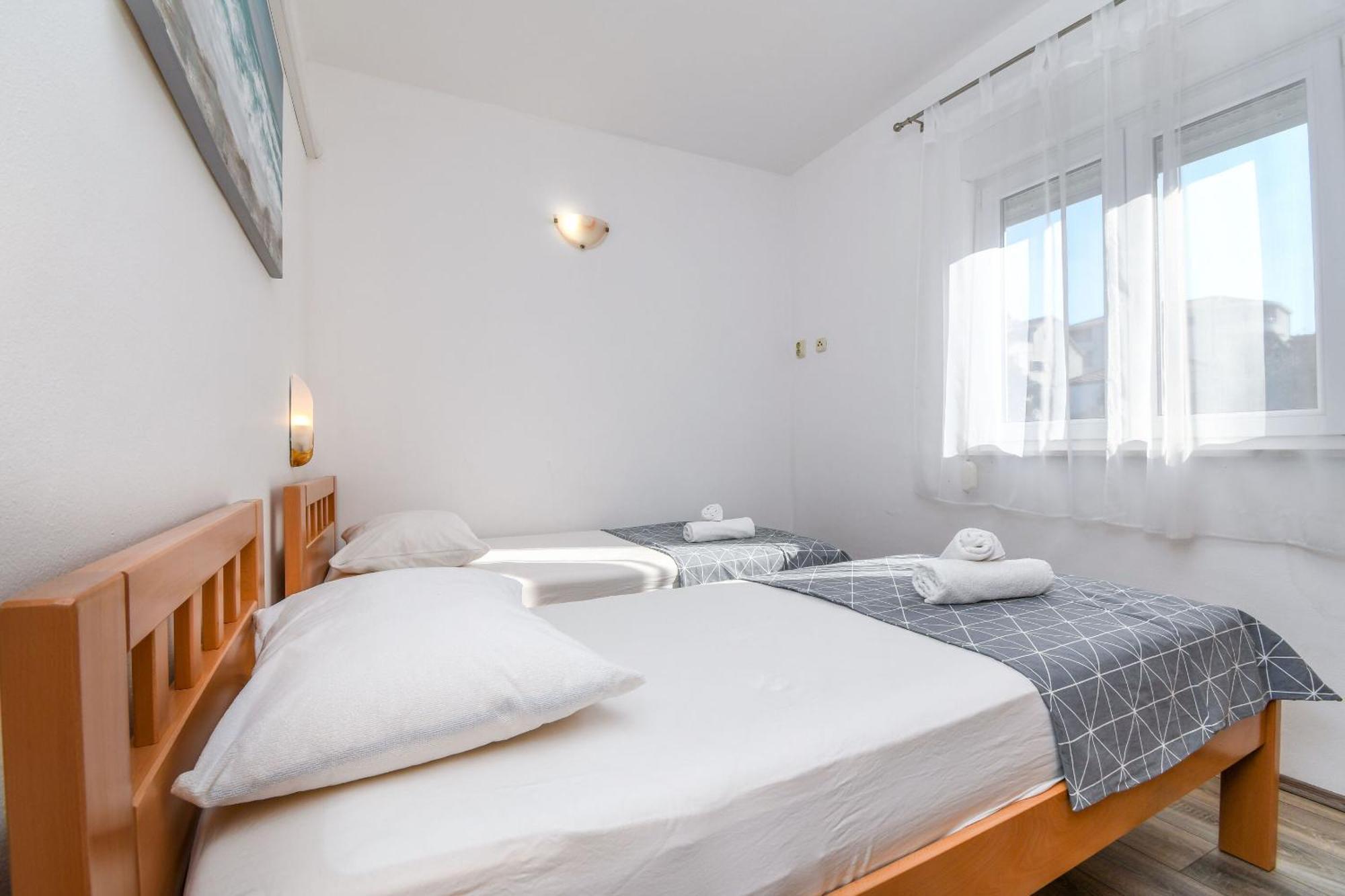 Apartment Mara Trogir Exterior foto